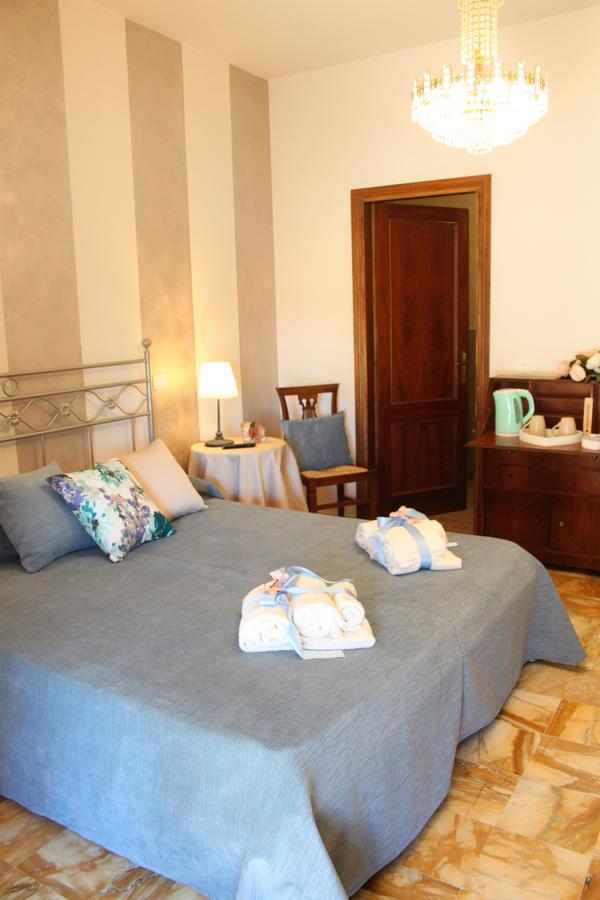 Affittacamere Casa Mac & Rose San Quirico dʼOrcia Kültér fotó